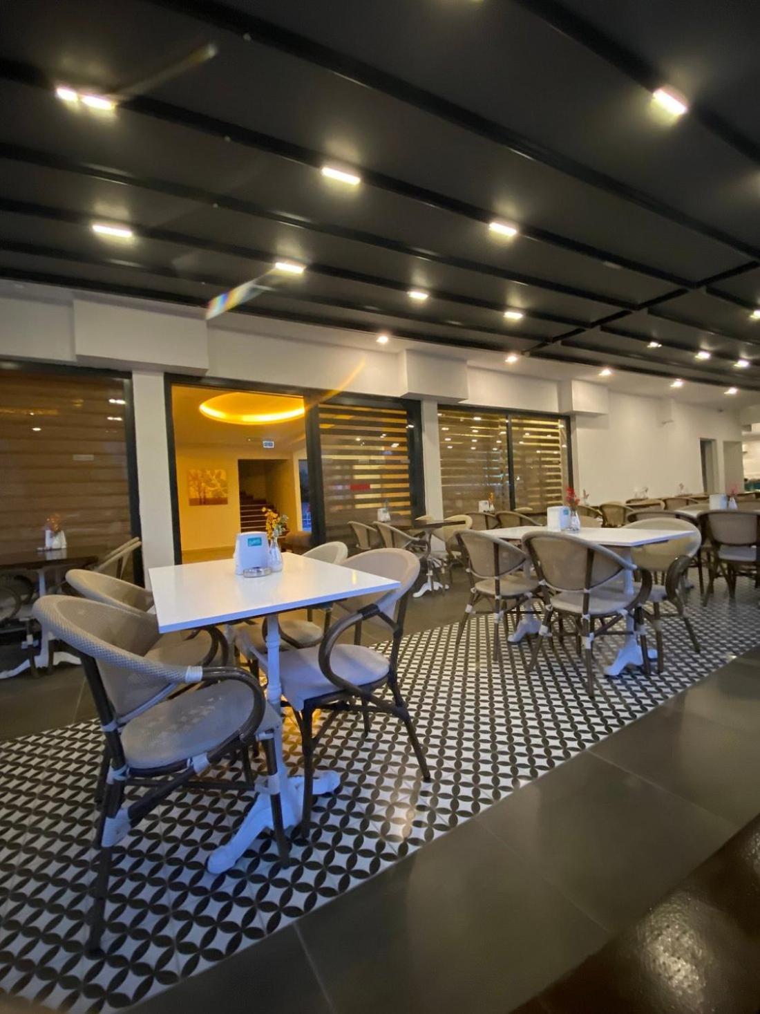 Mert Seaside Hotel (Adults Only) 马尔马里斯 外观 照片