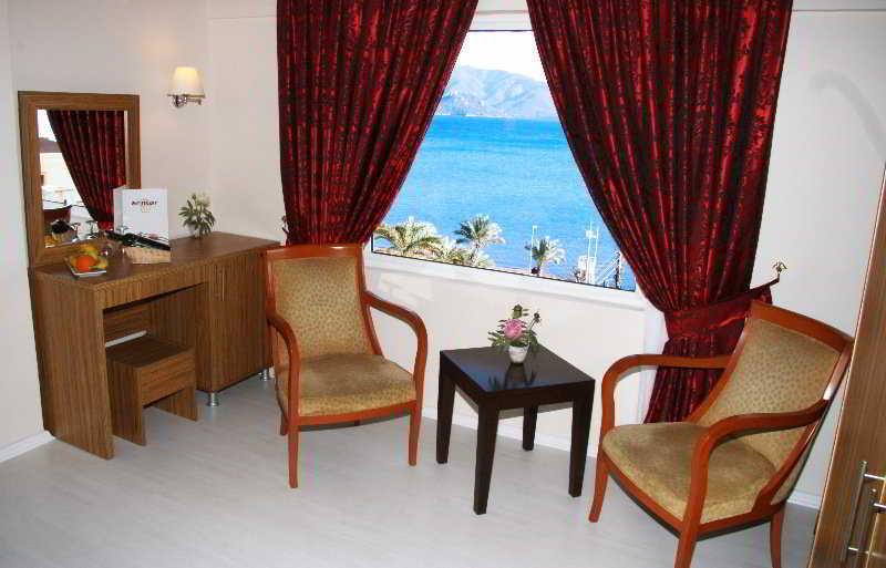 Mert Seaside Hotel (Adults Only) 马尔马里斯 外观 照片